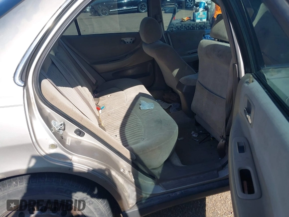 1998 Honda Accord LX with VIN 1HGCG5542WA266612, listed as a IAAI auction lot 42208066 with 202,101 mi miles and . Bid and sale history available at DreamBid. Image 8.