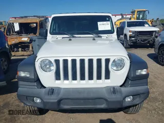 2018 Jeep Wrangler Unlimited Sport S z VIN 1C4HJXDG0JW142895, wystawiony jako IAAI lot #41989238 z przebiegiem 75 802 mil mil oraz . Historia ofert i sprzedaży dostępna na DreamBid. Obrazek 12.