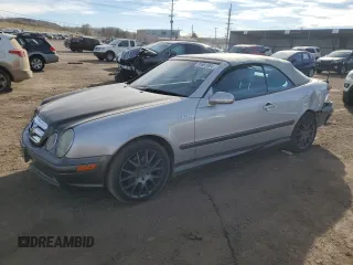 2001 Mercedes-Benz CLK with VIN WDBLK70G41T057037, listed as a Copart auction lot 81661884 with 63,580 mi miles and Salvage Title. Bid and sale history available at carsss.com. Image 1.
