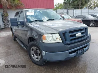 2008 Ford F-150 XL with VIN 1FTRW12W18FA67373, listed as a IAAI auction lot 41693401 with 198,864 mi miles. Bid and sale history available at carsss.com. Image 6.