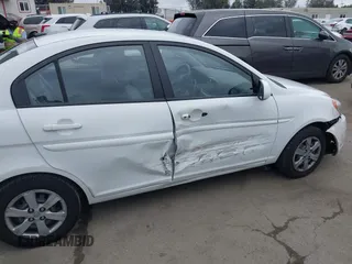 2010 Hyundai Accent GLS with VIN KMHCN4AC1AU491022, listed as a IAAI auction lot 41926186 with 117,398 mi miles. Bid and sale history available at carsss.com. Image 6.