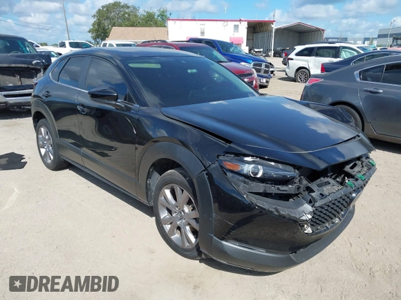 2021 Mazda CX-30 Select z VIN 3MVDMABL1MM251761, wystawiony jako IAAI lot #42267217 z przebiegiem 42 617 mil mil oraz . Historia ofert i sprzedaży dostępna na DreamBid. Obrazek 1.