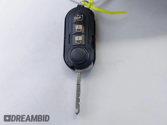 2019 Ram ProMaster City Cargo Tradesman z VIN ZFBHRFAB4K6N81095, wystawiony jako IAAI lot #42350761 z przebiegiem 93 324 mil mil oraz . Historia ofert i sprzedaży dostępna na DreamBid. Obrazek 11.
