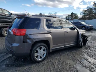 2010 GMC Terrain SLT-1 z VIN 2CTFLGEW8A6362310, wystawiony jako Copart lot #86506714 z przebiegiem 148 245 mil mil oraz Szkoda całkowita • Salvage title. Historia ofert i sprzedaży dostępna na DreamBid. Obrazek 3.
