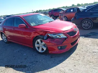 2011 Toyota Camry LE z VIN 4T1BF3EK4BU764847, wystawiony jako IAAI lot #42216920 z przebiegiem 130 314 mil mil oraz . Historia ofert i sprzedaży dostępna na DreamBid. Obrazek 1.
