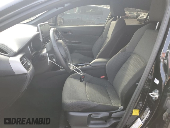 2021 Toyota C-HR LE with VIN JTNKHMBX6M1099910, listed as a Copart auction lot 82800054 with 43,276 mi miles and Salvage Title. Bid and sale history available at DreamBid. Image 7.