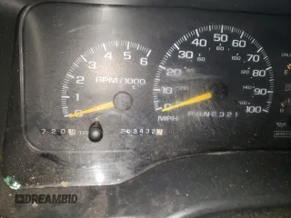 1999 GMC Suburban with VIN 1GKFK16R5XJ742953, listed as a Copart auction lot 42632795 with 253,432 mi miles and Clean Title. Bid and sale history available at carsss.com. Image 9.