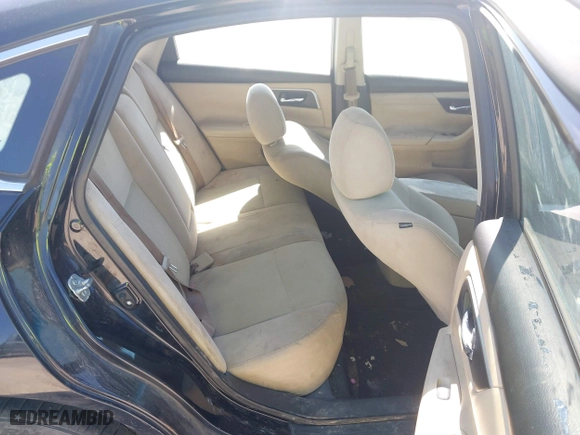 2015 Nissan Altima 2.5 SV with VIN 1N4AL3AP8FC498664, listed as a IAAI auction lot 41778661 with 143,242 mi miles. Bid and sale history available at carsss.com. Image 8.