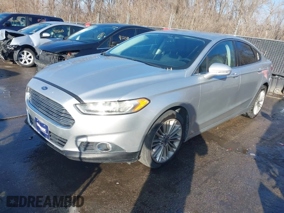 2013 Ford Fusion SE с VIN 3FA6P0H99DR184794, выставлен на аукционе IAAI как лот 41120431 с пробегом 127 376 миль миль и . История ставок и продаж доступна на DreamBid. Изображение 17.