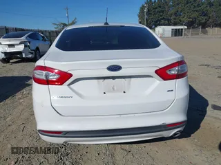 2015 Ford Fusion SE with VIN 3FA6P0H79FR203135, listed as a IAAI auction lot 41002631 with 110,485 mi miles and . Bid and sale history available at DreamBid. Image 16.