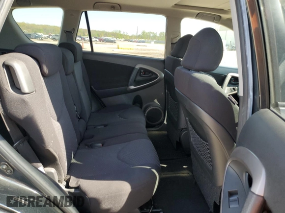 2008 Toyota RAV4 Sport z VIN JTMZD32V286079881, wystawiony jako Copart lot #53948995 z przebiegiem 174 991 mil mil oraz Szkoda całkowita • Salvage title. Historia ofert i sprzedaży dostępna na DreamBid. Obrazek 11.