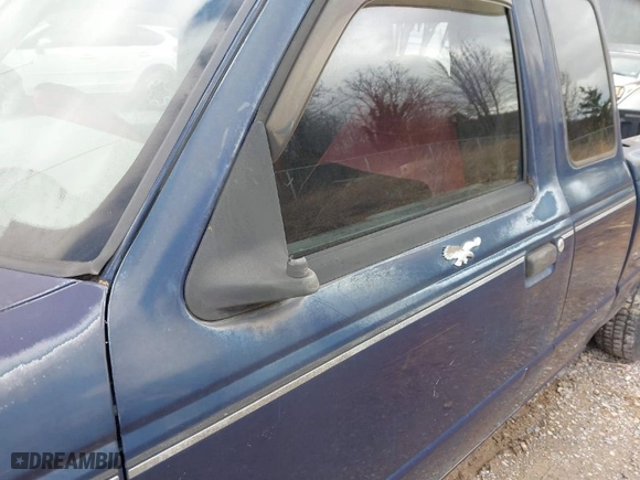 1994 Ford Ranger Splash with VIN 1FTCR14U9RPB93307, listed as a IAAI auction lot 41740206 with 222,691 mi miles. Bid and sale history available at carsss.com. Image 16.