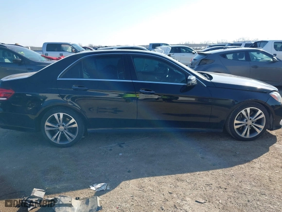 2016 Mercedes-Benz E-Class E 350 Sport with VIN WDDHF5KB7GB201380, listed as a IAAI auction lot 41575858 with 105,345 mi miles. Bid and sale history available at carsss.com. Image 14.