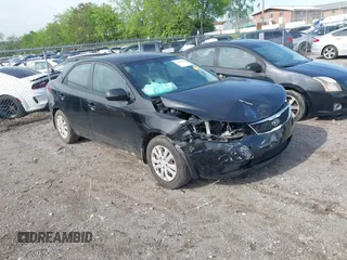 2013 Kia Forte EX with VIN KNAFU4A25D5713570, listed as a IAAI auction lot 42050462 with 87,027 mi miles. Bid and sale history available at carsss.com. Image 1.