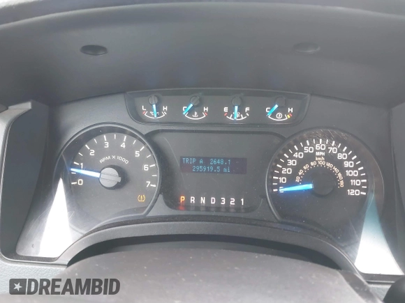 2013 Ford F-150 XL with VIN 1FTNF1CFXDKE79015, listed as a IAAI auction lot 41526331 with 295,919 mi miles. Bid and sale history available at carsss.com. Image 7.