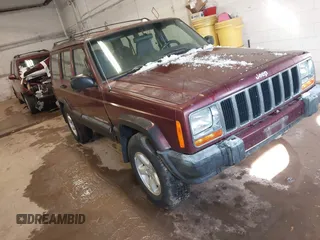2000 Jeep Cherokee with VIN 1J4FT48S5YL231141, listed as a IAAI auction lot 41734959 with 186,884 mi miles and . Bid and sale history available at DreamBid. Image 1.