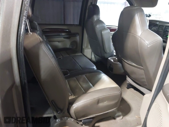 2004 Ford Excursion Eddie Bauer with VIN 1FMNU44P74EA37723, listed as a IAAI auction lot 42109170 with 300,119 mi miles and . Bid and sale history available at DreamBid. Image 8.