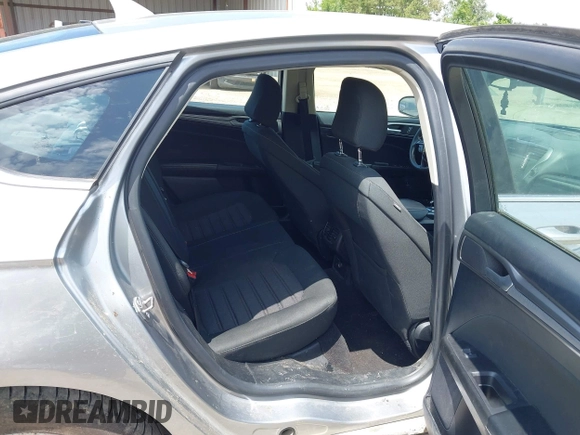 2020 Ford Fusion SE with VIN 3FA6P0LU4LR212740, listed as a IAAI auction lot 42374044 with 146,927 mi miles and . Bid and sale history available at DreamBid. Image 8.