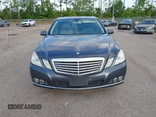 2011 Mercedes-Benz E 350 Luxury with VIN WDDHF8HB9BA352146, listed as a IAAI auction lot 42216234 with 124,723 mi miles and . Bid and sale history available at DreamBid. Image 6.