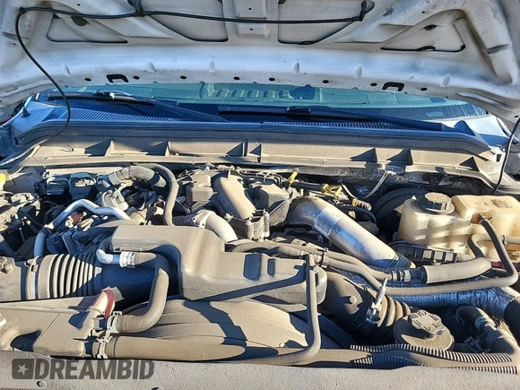 2015 Ford F-250 XLT with VIN 1FT7X2AT2FEB61007, listed as a IAAI auction lot 42663794 with 303,185 mi miles and . Bid and sale history available at DreamBid. Image 35.