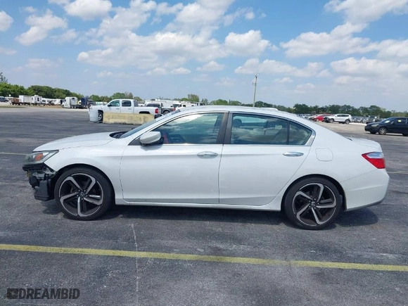 2013 Honda Accord Sdn LX with VIN 1HGCR2F36DA223953, listed as a IAAI auction lot 41801559 with 94,510 mi miles. Bid and sale history available at carsss.com. Image 14.