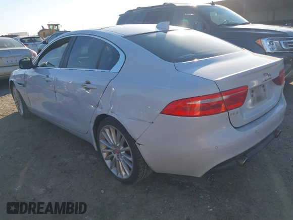 2018 Jaguar XE with VIN SAJAH4EV1JCP17534, listed as a IAAI auction lot 41652506 with 97,714 mi miles and . Bid and sale history available at DreamBid. Image 3.