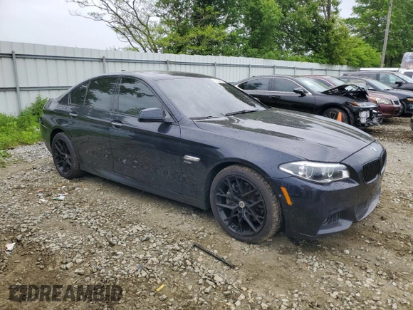 2012 BMW 5 Series 550i xDrive z VIN WBAFU9C54CC787576, wystawiony jako Copart lot #55934525 z przebiegiem 157 140 mil mil oraz Szkoda całkowita • Salvage title. Historia ofert i sprzedaży dostępna na DreamBid. Obrazek 4.