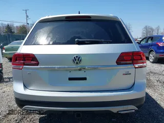 2019 Volkswagen Atlas SE with VIN 1V2UR2CA7KC528108, listed as a IAAI auction lot 42045402 with 66,479 mi miles and . Bid and sale history available at DreamBid. Image 17.