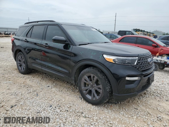 2022 Ford Explorer XLT z VIN 1FMSK7DH6NGB62558, wystawiony jako Copart lot #54575715 z przebiegiem 57 056 mil mil oraz Czysty tytuł • Clean title. Historia ofert i sprzedaży dostępna na DreamBid. Obrazek 4.