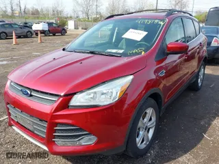 2013 Ford Escape SE with VIN 1FMCU9G94DUB52920, listed as a IAAI auction lot 41951847 with 108,428 mi miles. Bid and sale history available at carsss.com. Image 2.