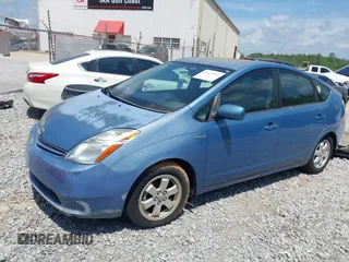2007 Toyota Prius with VIN JTDKB20U377558458, listed as a IAAI auction lot 42121811 with 1 mi miles. Bid and sale history available at carsss.com. Image 2.