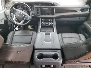 2024 GMC Yukon XL Denali with VIN 1GKS2JKL9RR163677, listed as a Copart auction lot 41381335 with 19,929 mi miles and Salvage Title. Bid and sale history available at carsss.com. Image 8.