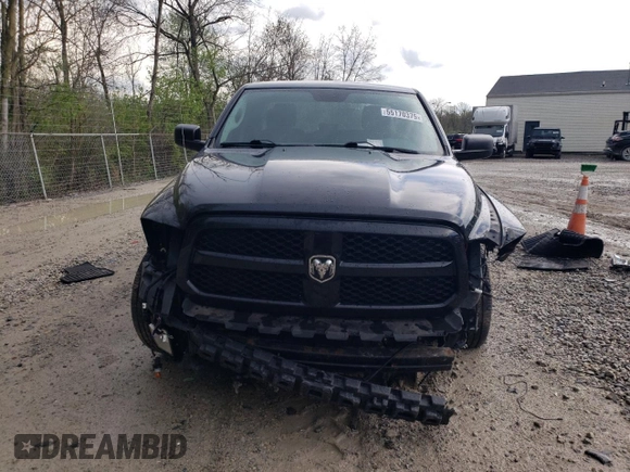 2017 Ram 1500 Express z VIN 1C6RR7FT7HS690036, wystawiony jako Copart lot #55170375 z przebiegiem 56 965 mil mil oraz Szkoda całkowita • Salvage title. Historia ofert i sprzedaży dostępna na DreamBid. Obrazek 5.