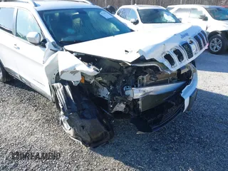 2020 Jeep Cherokee Latitude с VIN 1C4PJMCB7LD505563, выставлен на аукционе IAAI как лот 41732072 с пробегом 110 700 миль миль и . История ставок и продаж доступна на DreamBid. Изображение 17.