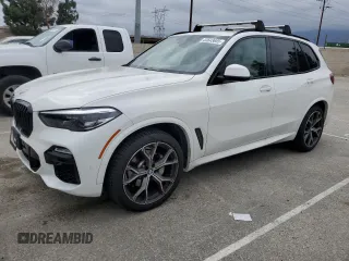 2020 BMW X5 sDrive40i with VIN 5UXCR4C05L9B60835, listed as a Copart auction lot 53643605 with 57,608 mi miles and Salvage title. Bid and sale history available at DreamBid. Image 1.