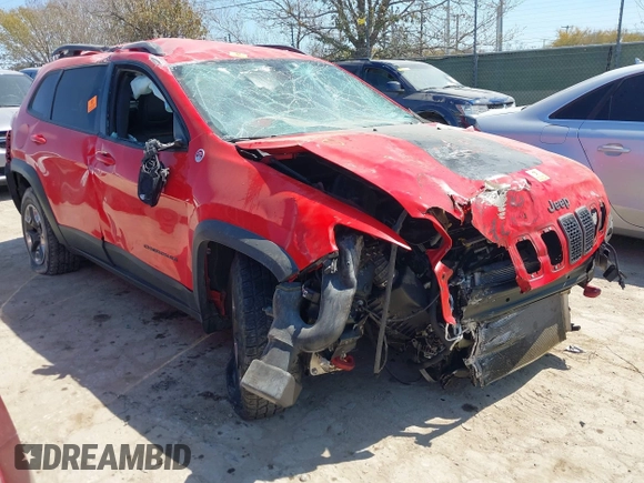2019 Jeep Cherokee Trailhawk Elite with VIN 1C4PJMBX8KD305108, listed as a IAAI auction lot 41763970 with 70,705 mi miles. Bid and sale history available at carsss.com. Image 1.