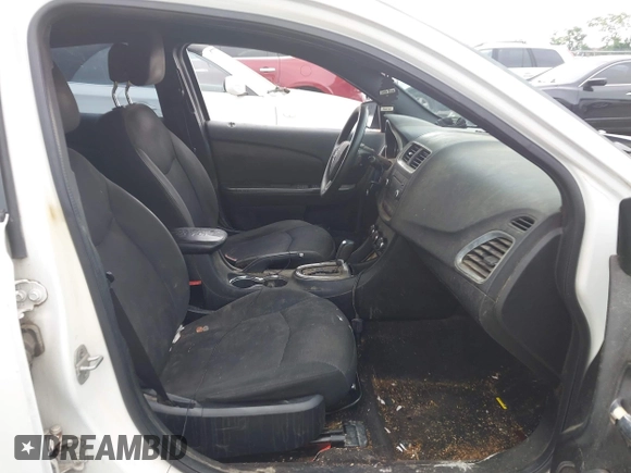 2013 Dodge Avenger SE with VIN 1C3CDZABXDN530463, listed as a IAAI auction lot 42176381 with 187,476 mi miles and . Bid and sale history available at DreamBid. Image 5.