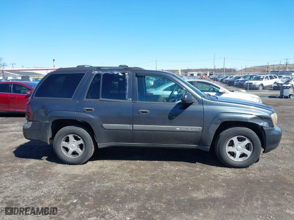 2004 Chevrolet TrailBlazer LS with VIN 1GNDT13S142391821, listed as a IAAI auction lot 41860650 with 184,915 mi miles. Bid and sale history available at carsss.com. Image 13.