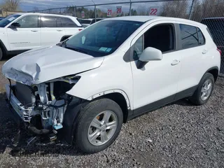 2020 Chevrolet Trax LS with VIN 3GNCJNSB2LL156965, listed as a IAAI auction lot 41966449 with 26,554 mi miles. Bid and sale history available at carsss.com. Image 18.