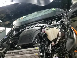 2025 Land Rover Range Rover Sport Autobiography with VIN SAL119E94SA450365, listed as a Copart auction lot 60019125 with 2,488 mi miles and Salvage title. Bid and sale history available at DreamBid. Image 17.