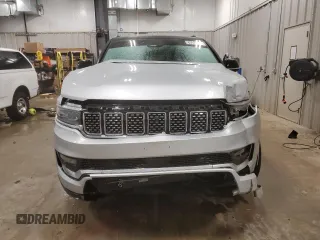 2023 Jeep Grand Wagoneer Series II с VIN 1C4SJSFP2PS556878, выставлен на аукционе Copart как лот 83029574 с пробегом 34 592 миль миль и Списание • Salvage title. История ставок и продаж доступна на DreamBid. Изображение 5.