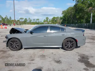 2019 Dodge Charger GT z VIN 2C3CDXHG4KH714020, wystawiony jako IAAI lot #42303028 z przebiegiem 159 591 mil mil oraz . Historia ofert i sprzedaży dostępna na DreamBid. Obrazek 14.