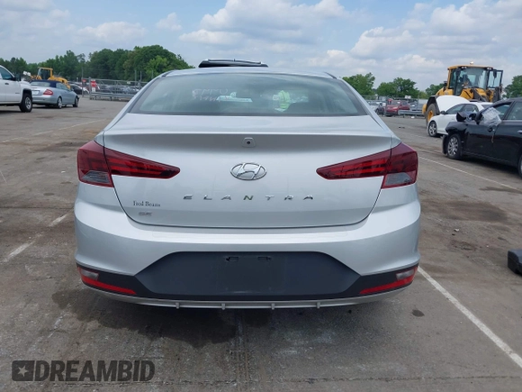 2020 Hyundai Elantra SE z VIN 5NPD74LF8LH500998, wystawiony jako IAAI lot #42266450 z przebiegiem 25 320 mil mil oraz . Historia ofert i sprzedaży dostępna na DreamBid. Obrazek 16.