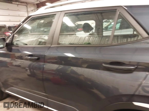 2024 Hyundai Venue SEL with VIN KMHRC8A33RU332537, listed as a IAAI auction lot 40965362 with 6,223 mi miles and . Bid and sale history available at DreamBid. Image 15.