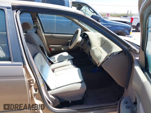 1994 Ford Taurus GL z VIN 1FALP52U9RG209348, wystawiony jako IAAI lot #42418772 z przebiegiem 81 838 mil mil oraz . Historia ofert i sprzedaży dostępna na DreamBid. Obrazek 5.