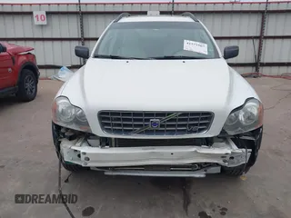 2005 Volvo XC90 with VIN YV1CZ852051198196, listed as a IAAI auction lot 41572567 with 154,881 mi miles and . Bid and sale history available at DreamBid. Image 6.