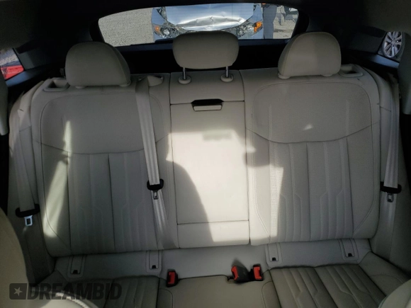 2019 Audi e-tron Prestige with VIN WA1VAAGE0KB008725, listed as a Copart auction lot 52189895 with 36,771 mi miles and Salvage Title. Bid and sale history available at DreamBid. Image 10.