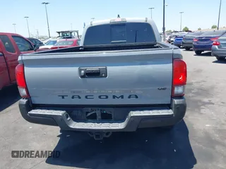 2020 Toyota Tacoma SR5 with VIN 3TMBZ5DN7LM025500, listed as a IAAI auction lot 42651731 with 54,879 mi miles and . Bid and sale history available at DreamBid. Image 17.