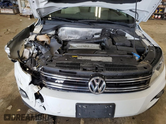 2016 Volkswagen Tiguan S with VIN WVGBV7AX0GW607632, listed as a Copart auction lot 47170495 with 85,628 mi miles and Clean Title. Bid and sale history available at DreamBid. Image 12.