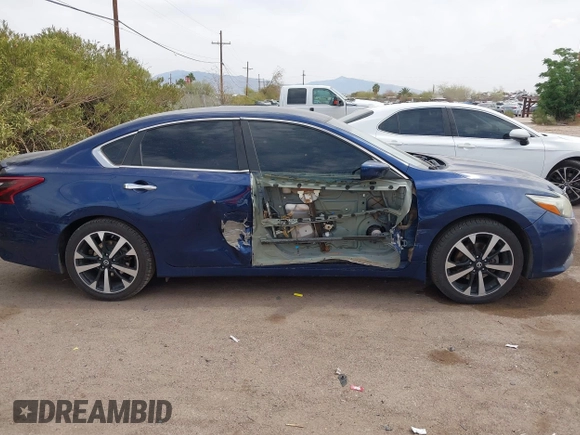 2018 Nissan Altima SV with VIN 1N4AL3AP0JC112456, listed as a IAAI auction lot 41871501 with 136,497 mi miles and . Bid and sale history available at carsss.com. Image 13.